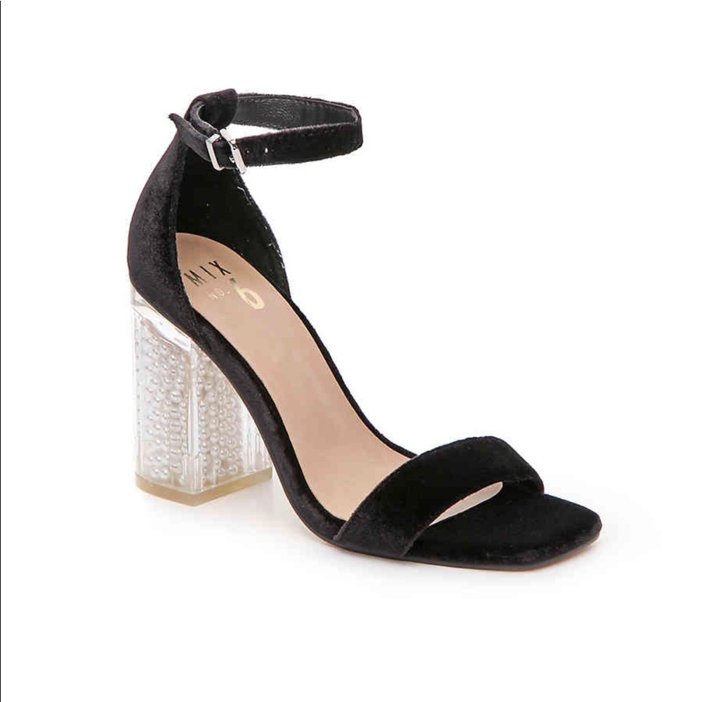 Mix No. 6 Cregan Velvet Lucite Pearl Heel 8.5
